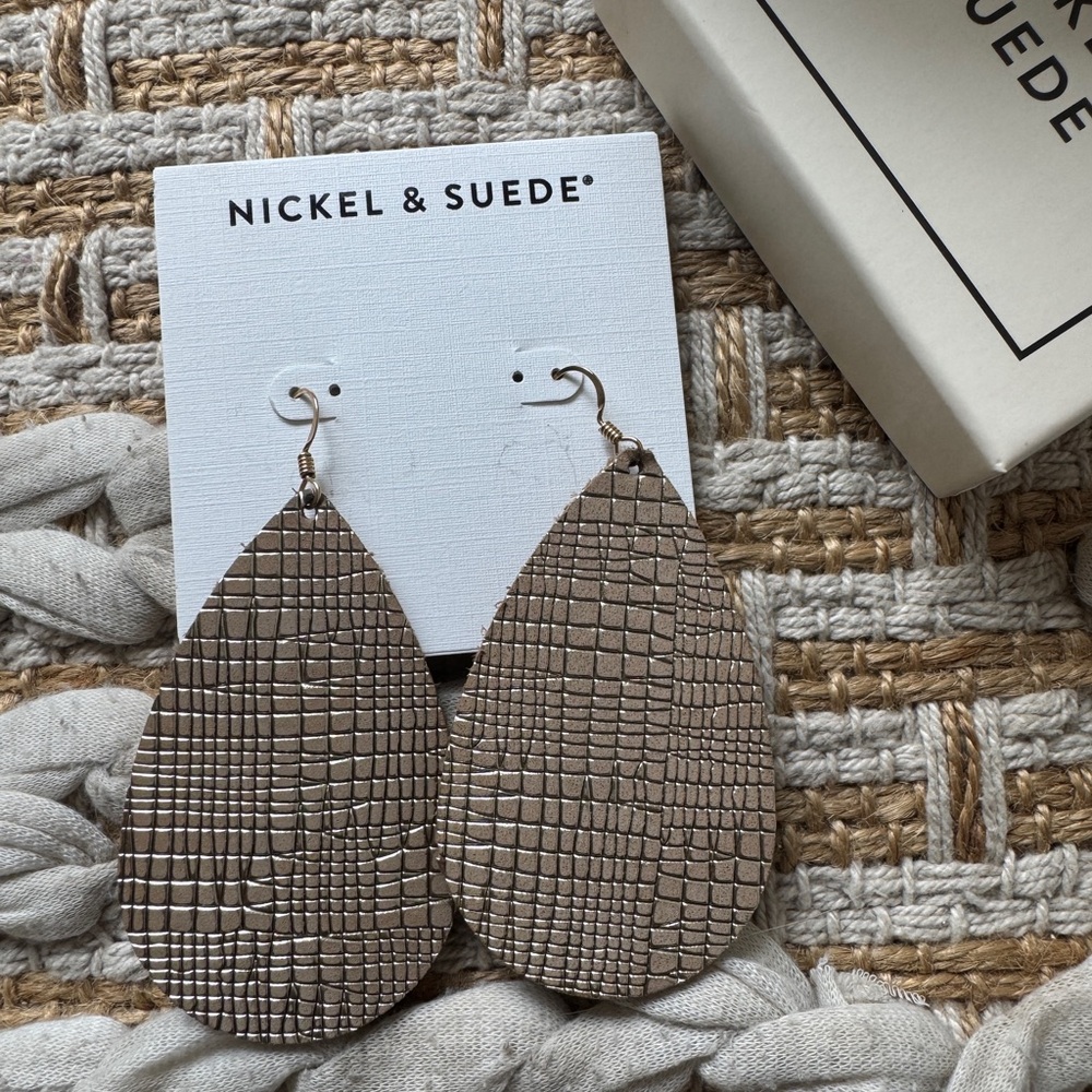 Nickel & Suede Textured Brown Teardrop Earrings